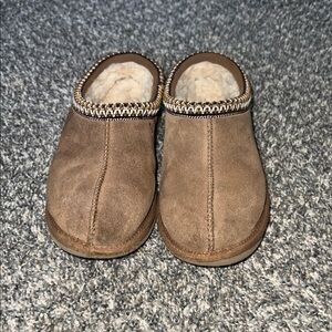 Cozy Brown Suede Slippers